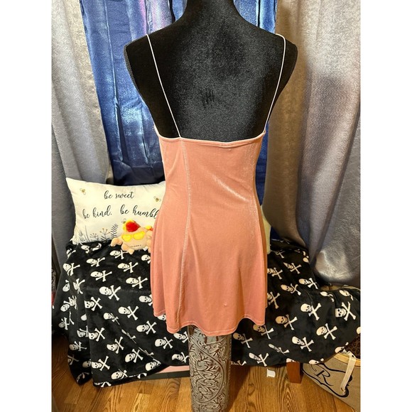 Urban Outfitters Pins & Needles Audrey Pink Velvet A-Line Slip Dress - Picture 3 of 6